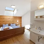Alpenchalet Lacknerbrunn Bis 23 P *