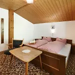 Alpenchalet Lacknerbrunn Bis 23 P *