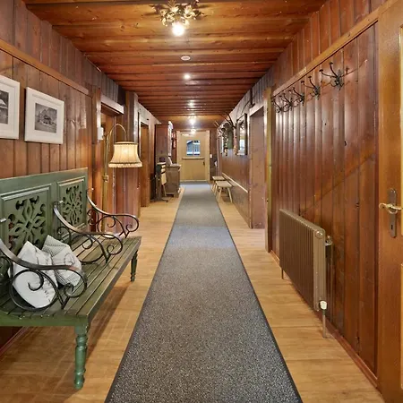 Alpenchalet Lacknerbrunn Bis 23 P