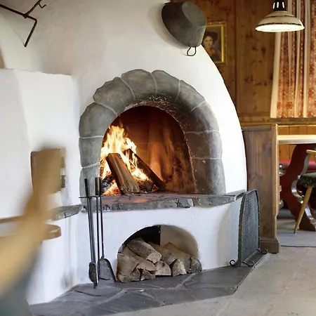 Chalet Alpenchalet Lacknerbrunn Bis 23 P Mayrhofen