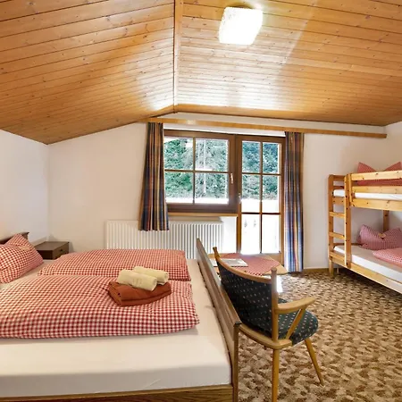 Chalet Alpenchalet Lacknerbrunn Bis 23 P