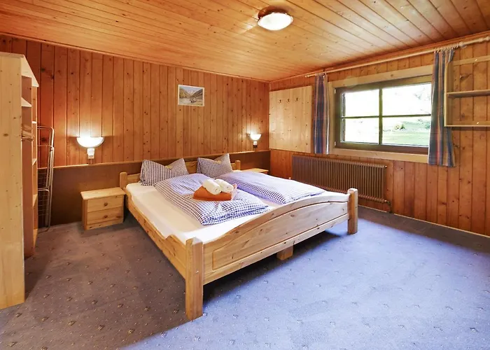 Chalet Alpenchalet Lacknerbrunn Bis 23 P Mayrhofen