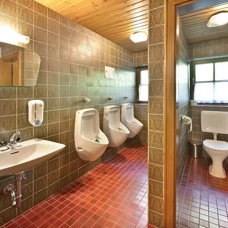 Alpenchalet Lacknerbrunn Bis 23 P *