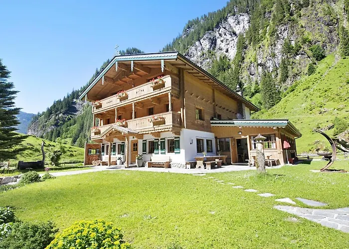 Alpenchalet Lacknerbrunn Bis 23 P